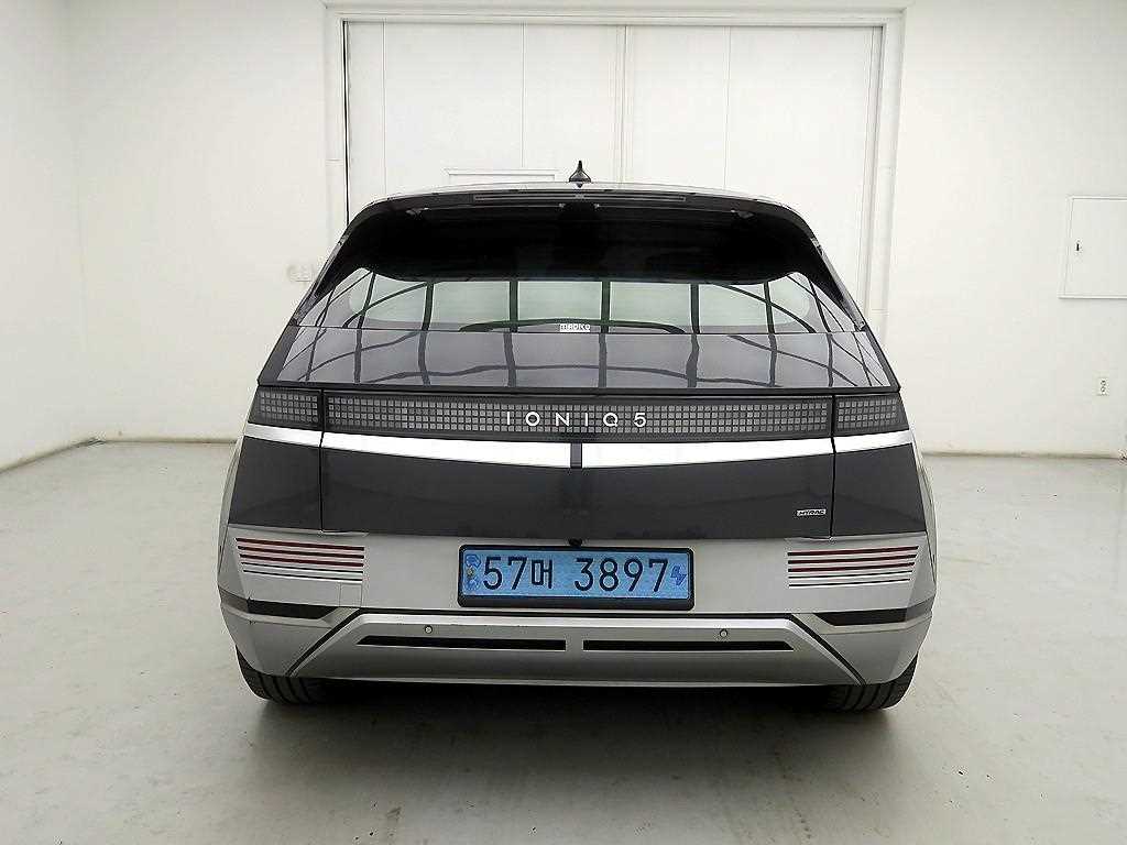 HYUNDAI Ioniq 5 - Vista 3