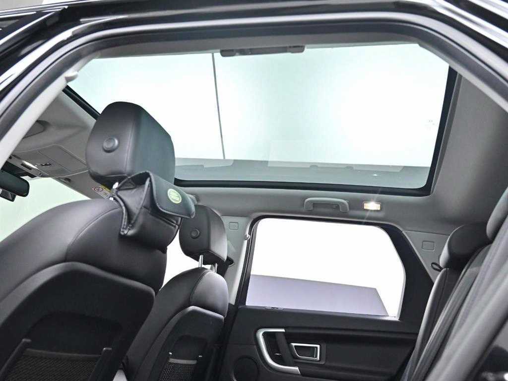 Land Rover Discovery Sports 2017 Negro - Importación desde Corea - HF Imports Iquique - Foto 19