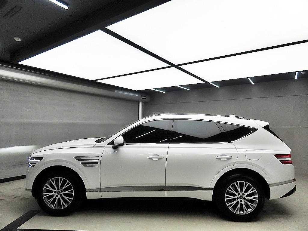 Genesis GV80 - Vista 4