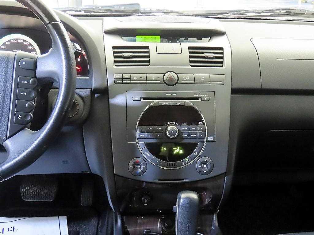 Ssangyong Rexton - Vista 11