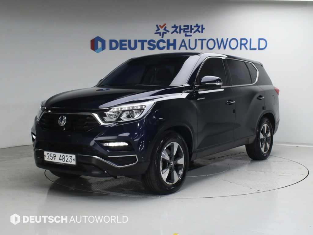 Ssangyong Rexton 2018 Negro - Importación desde Corea - HF Imports Iquique - Foto 1