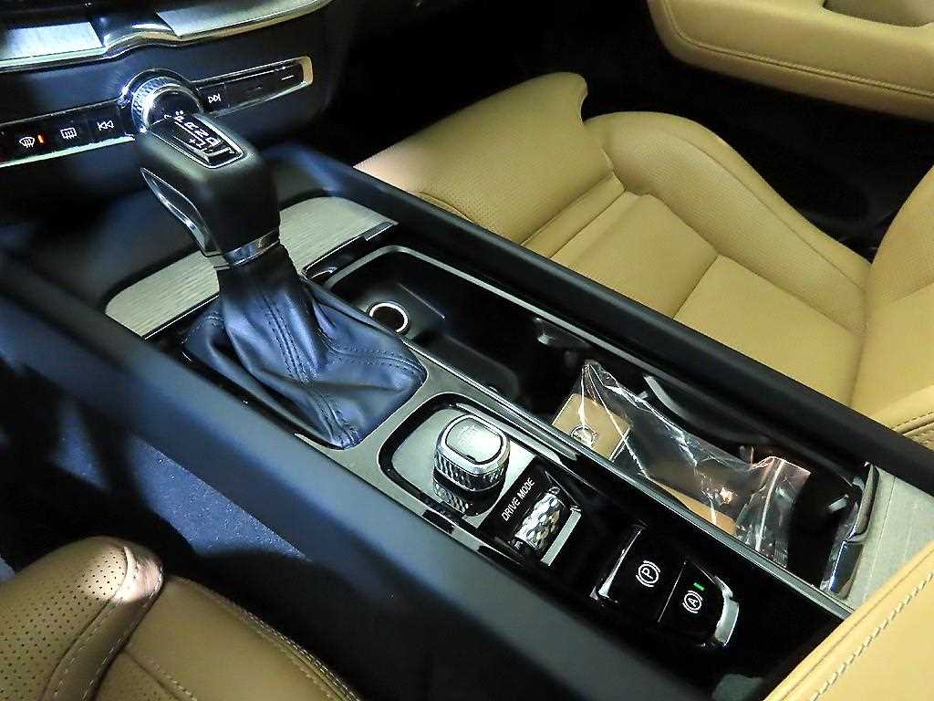 Volvo XC60 - Vista 12