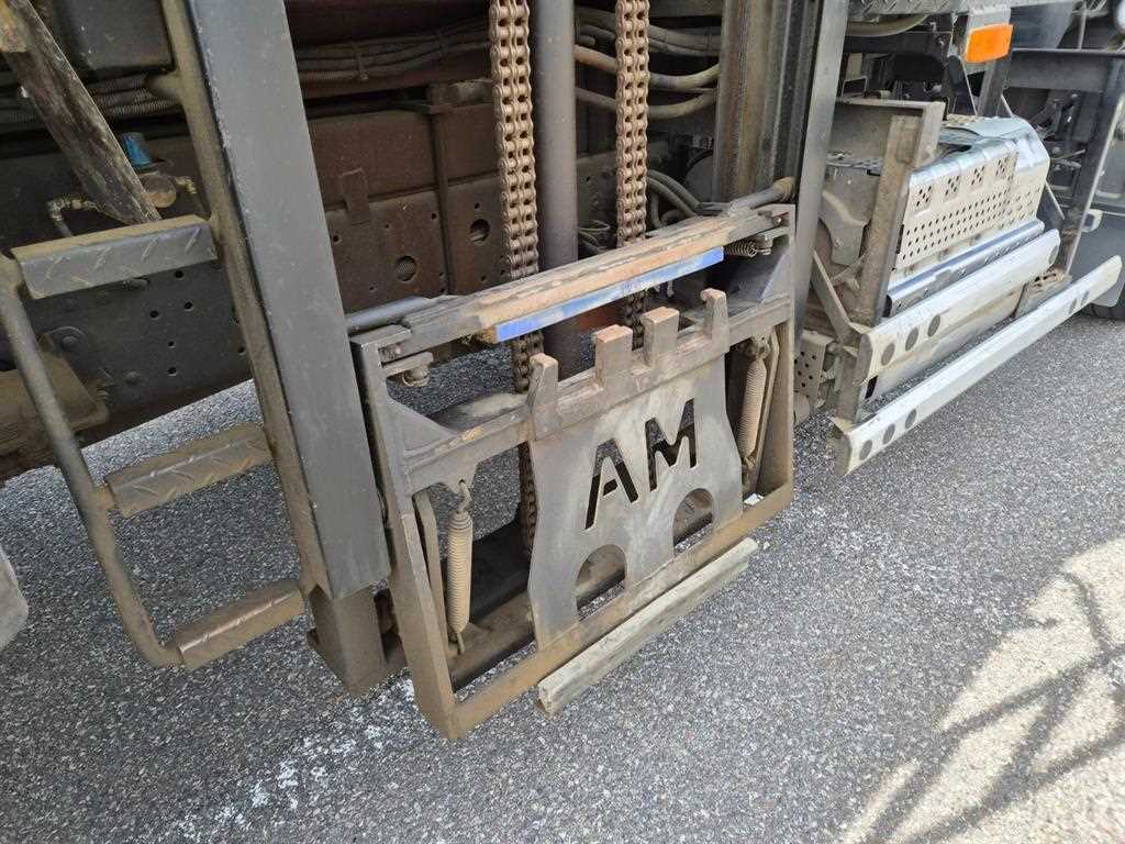 medium and large cargo Special - Vista 9