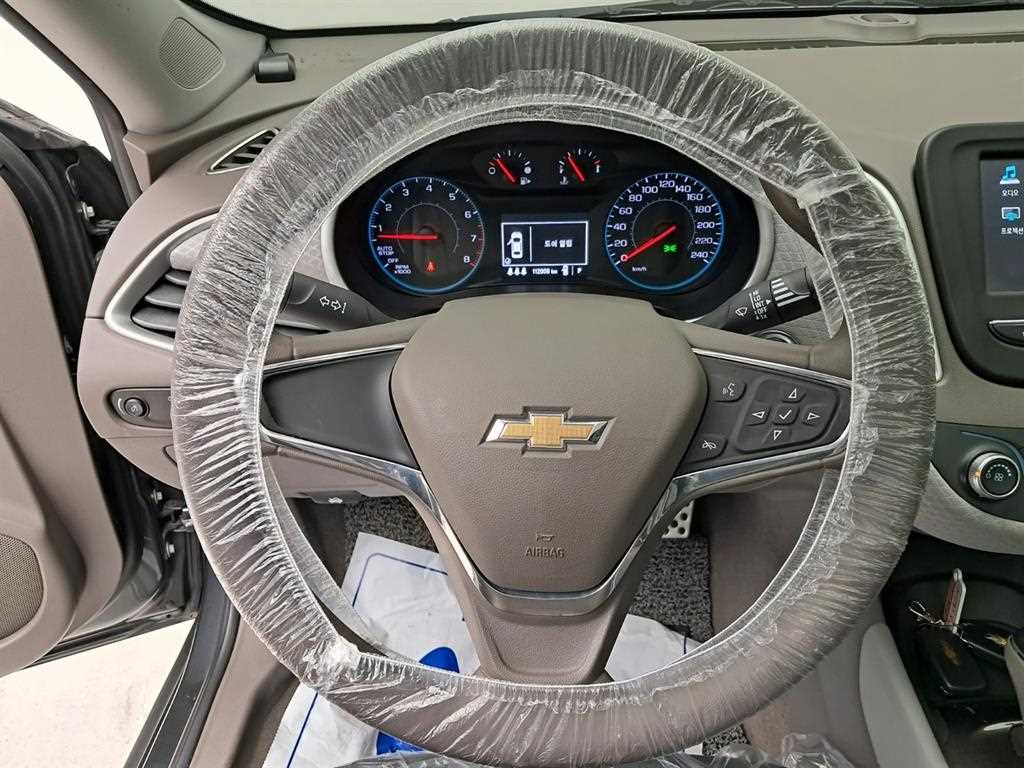 Chevrolet Malibu - Vista 7