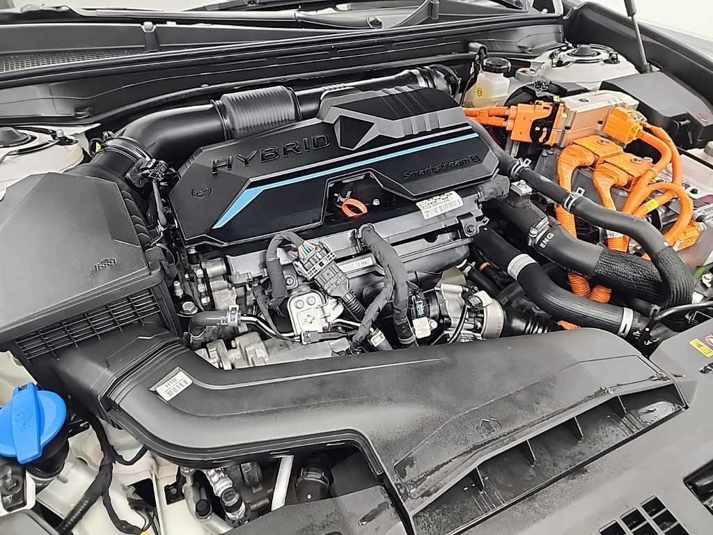 HYUNDAI Grandeur - Vista 5