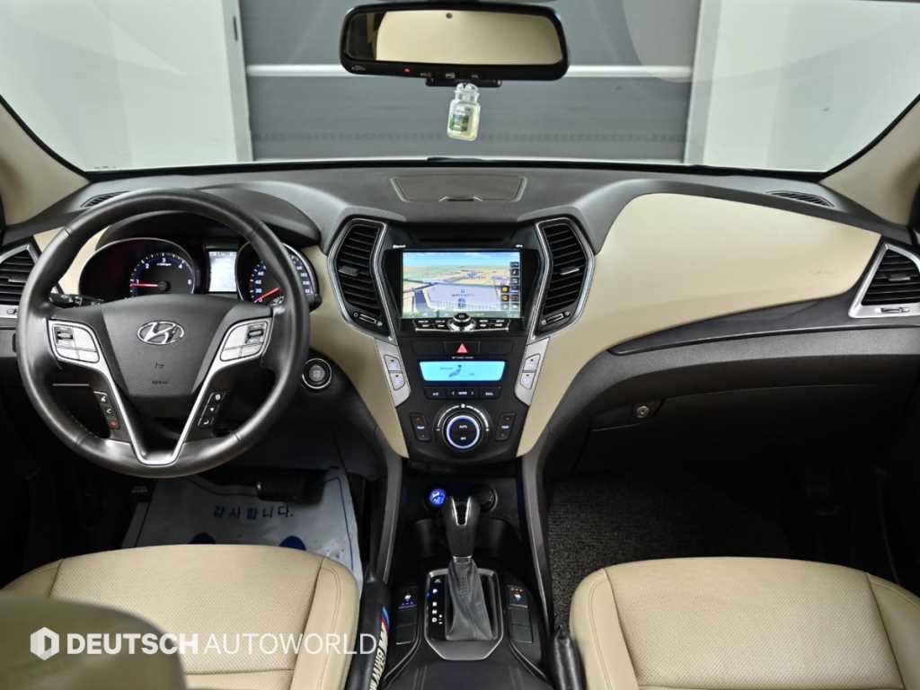 HYUNDAI Santa Fe - Vista 7