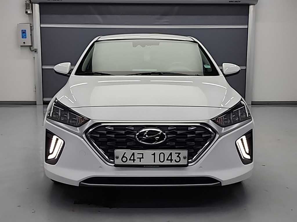 HYUNDAI Ioniq - Vista 2