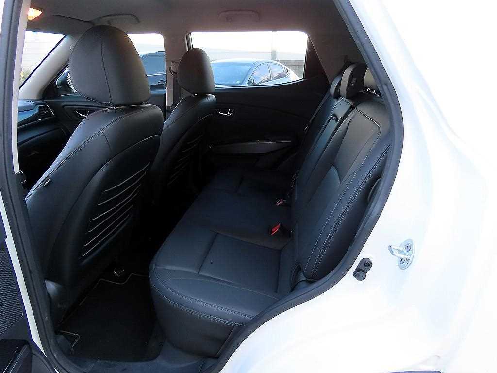 Ssangyong Tivoli - Vista 6