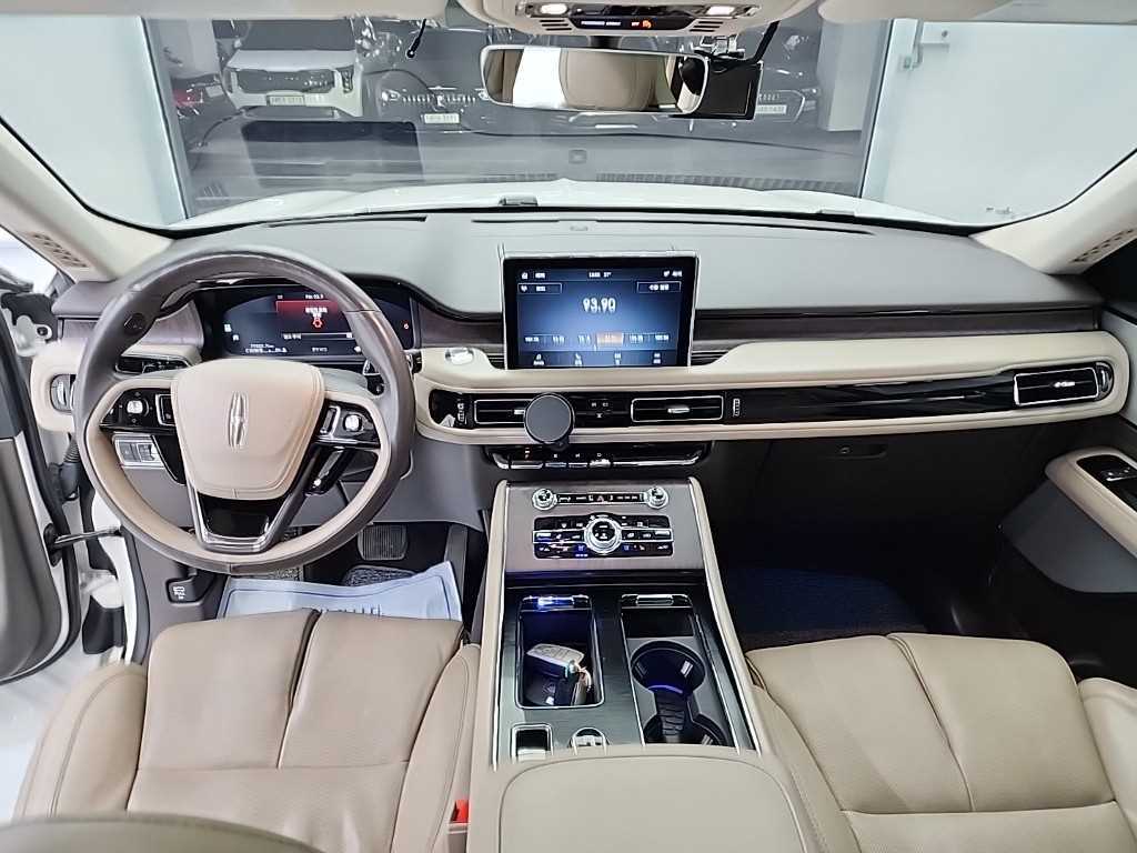 Lincoln Aviator - Vista 7