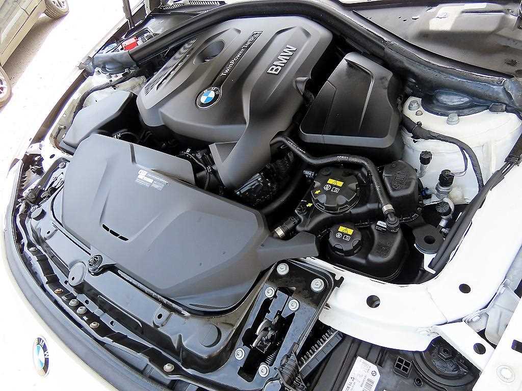 BMW 3 series 2018 Blanco - Importación desde Corea - HF Imports Iquique - Foto 19