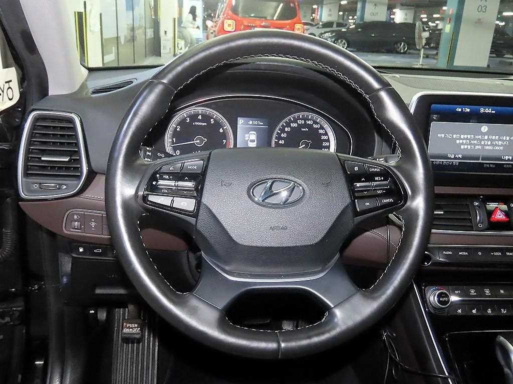 HYUNDAI Grandeur - Vista 8