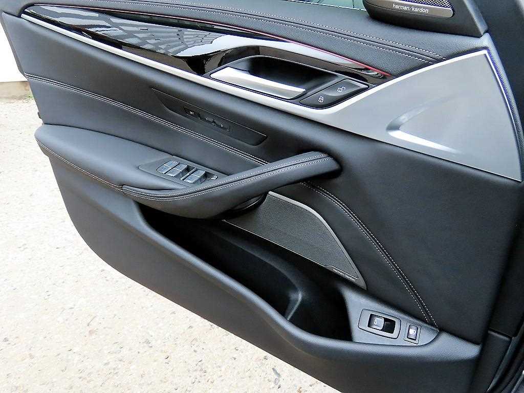 BMW 5 Series - Vista 12