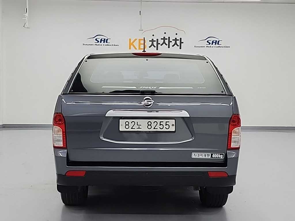 Ssangyong Korando - Vista 3