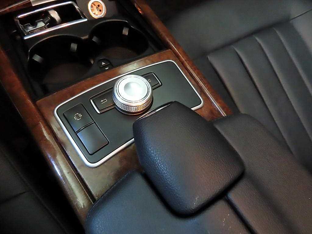 Mercedes Benz E class 2011 Plateado - Importación desde Corea - HF Imports Iquique - Foto 15