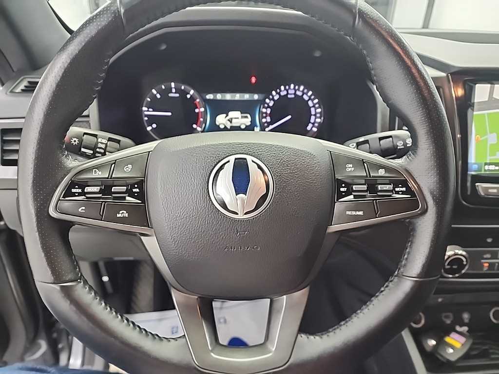 Ssangyong Rexton - Vista 9