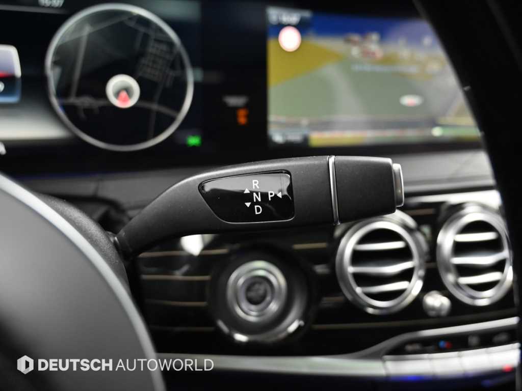 Mercedes Benz S Class - Vista 9