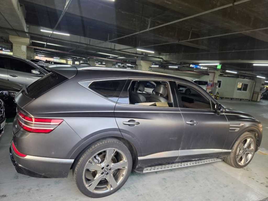 Genesis GV80 - Vista 4