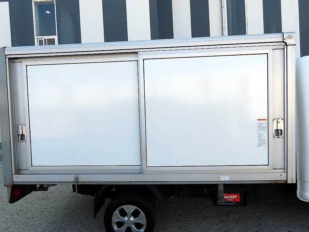Small Truck Normal Box(Low Deck) - Vista 5