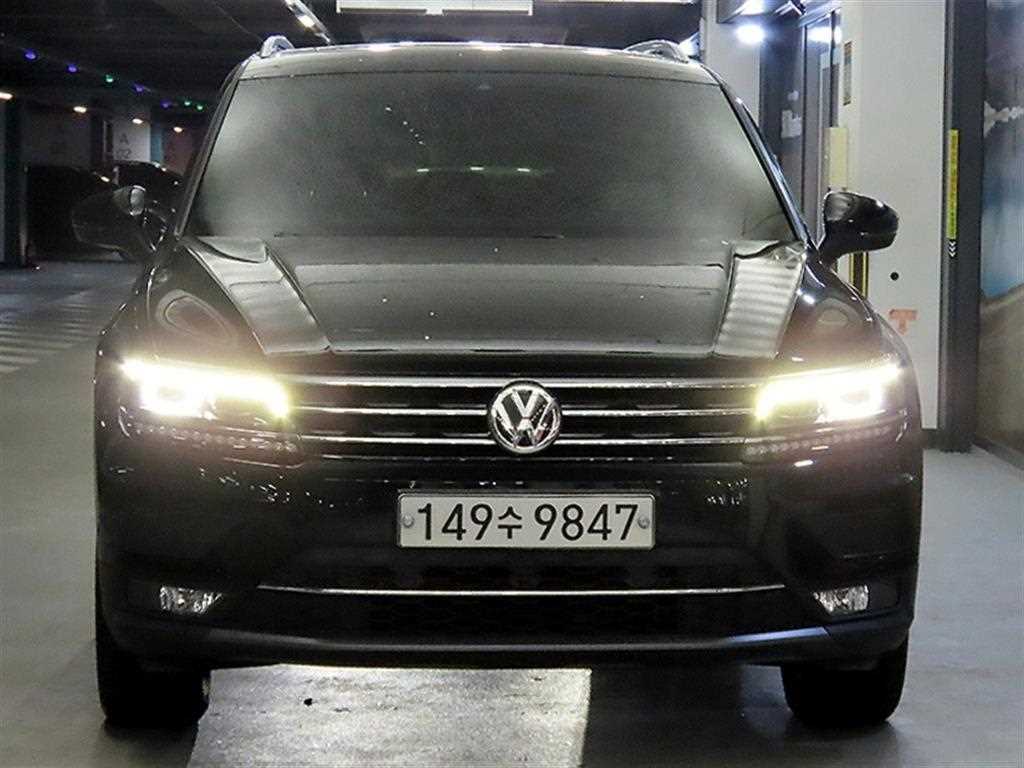 Volkswagen Tiguan - Vista 2
