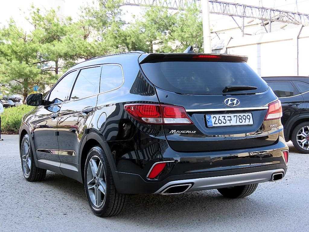 HYUNDAI Maxcruz - Vista 2