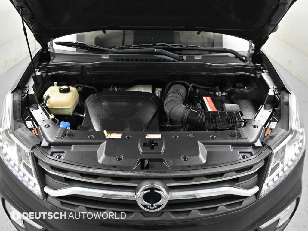 Ssangyong Korando - Vista 6