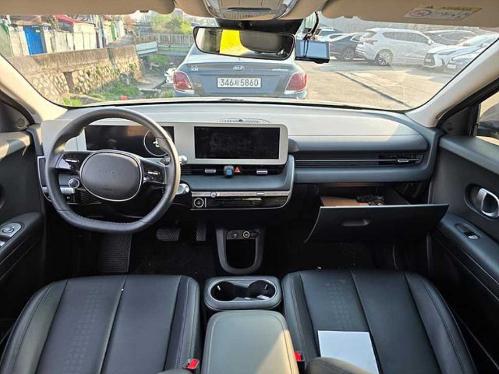 HYUNDAI Ioniq 5 - Vista 5