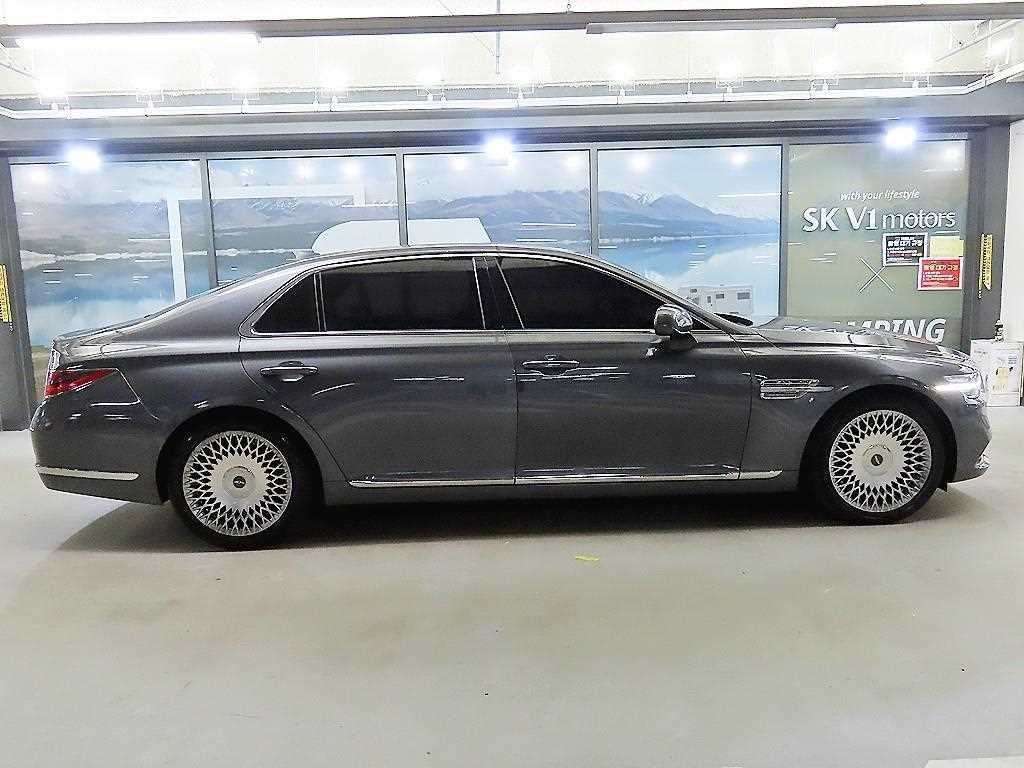 Genesis G90 - Vista 3