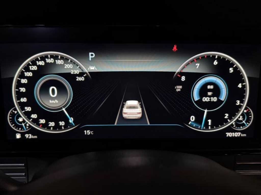 HYUNDAI Grandeur - Vista 9