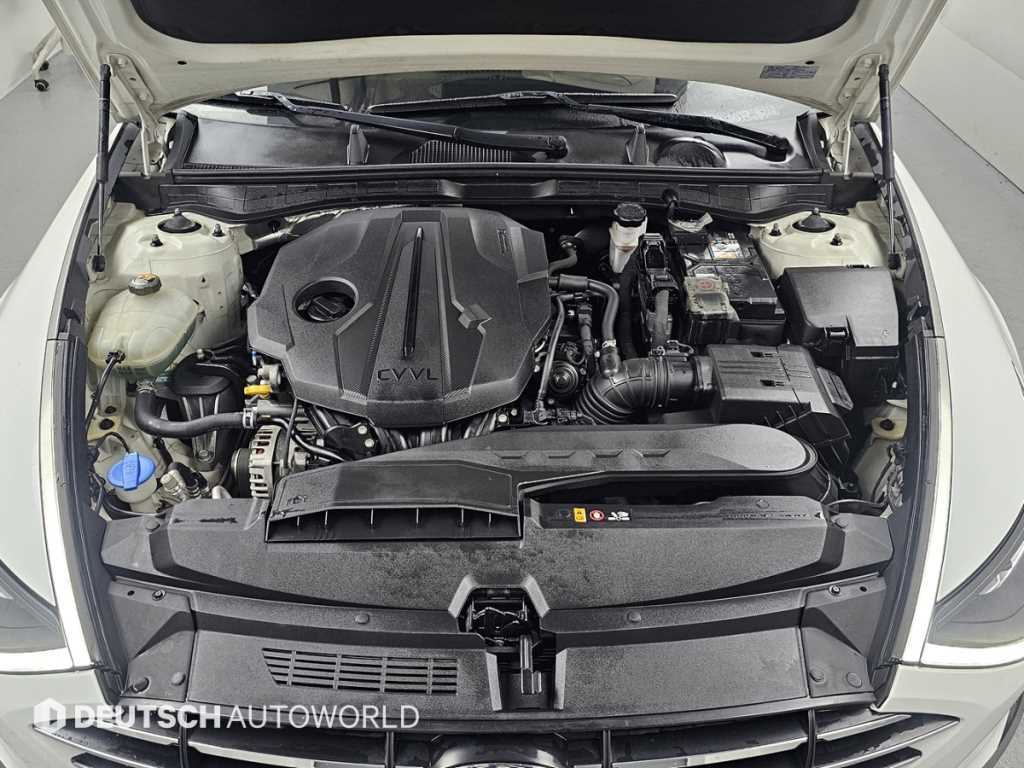 HYUNDAI Sonata - Vista 7