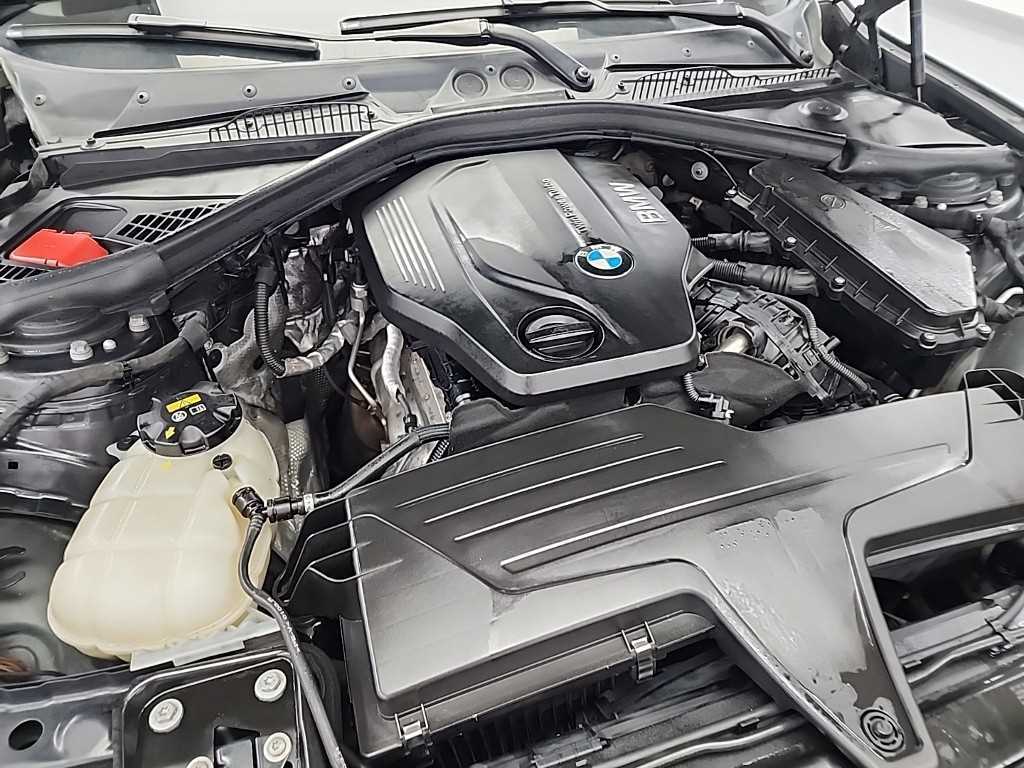 BMW 1 series - Vista 5