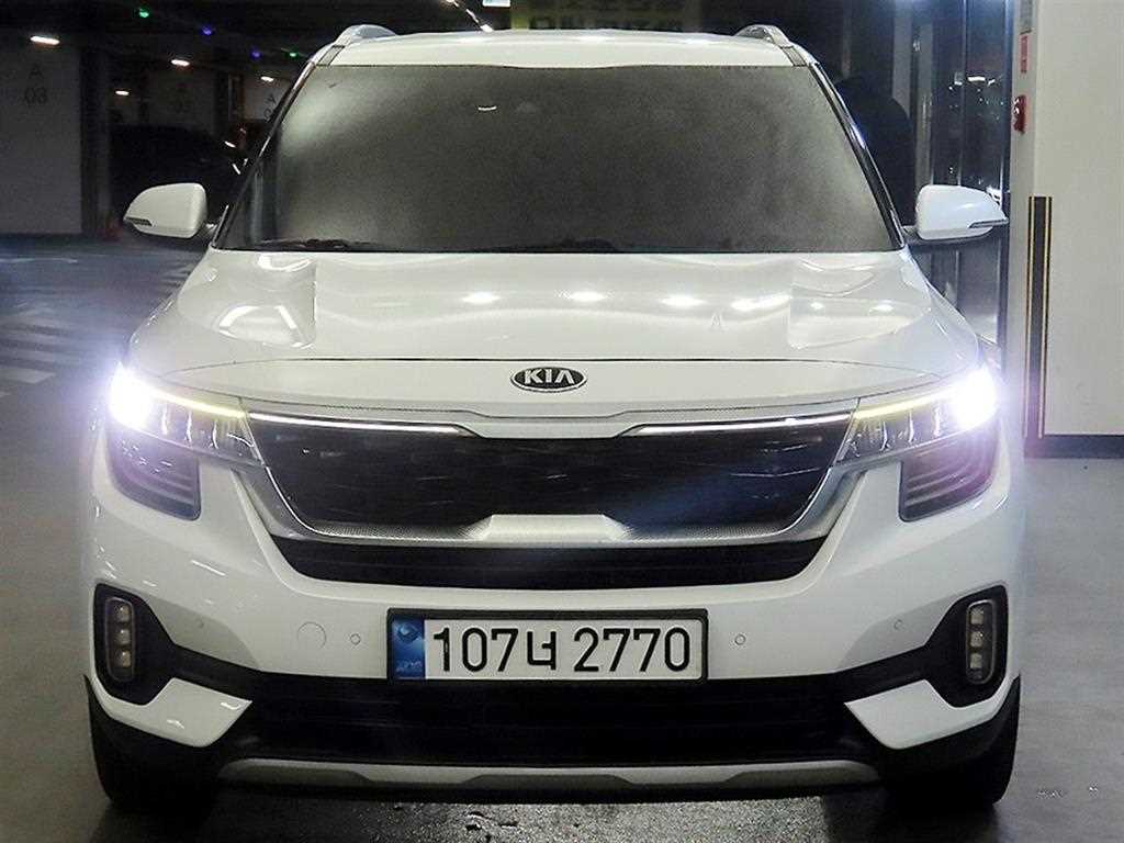 KIA Seltos - Vista 2
