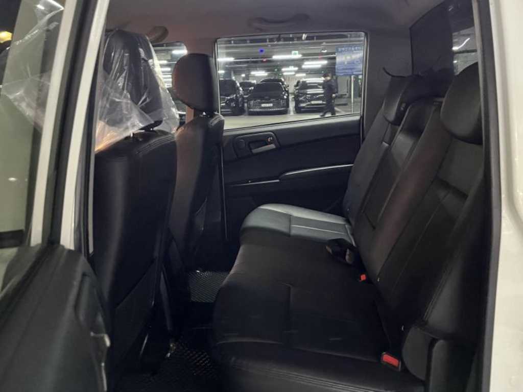 Ssangyong Korando - Vista 7