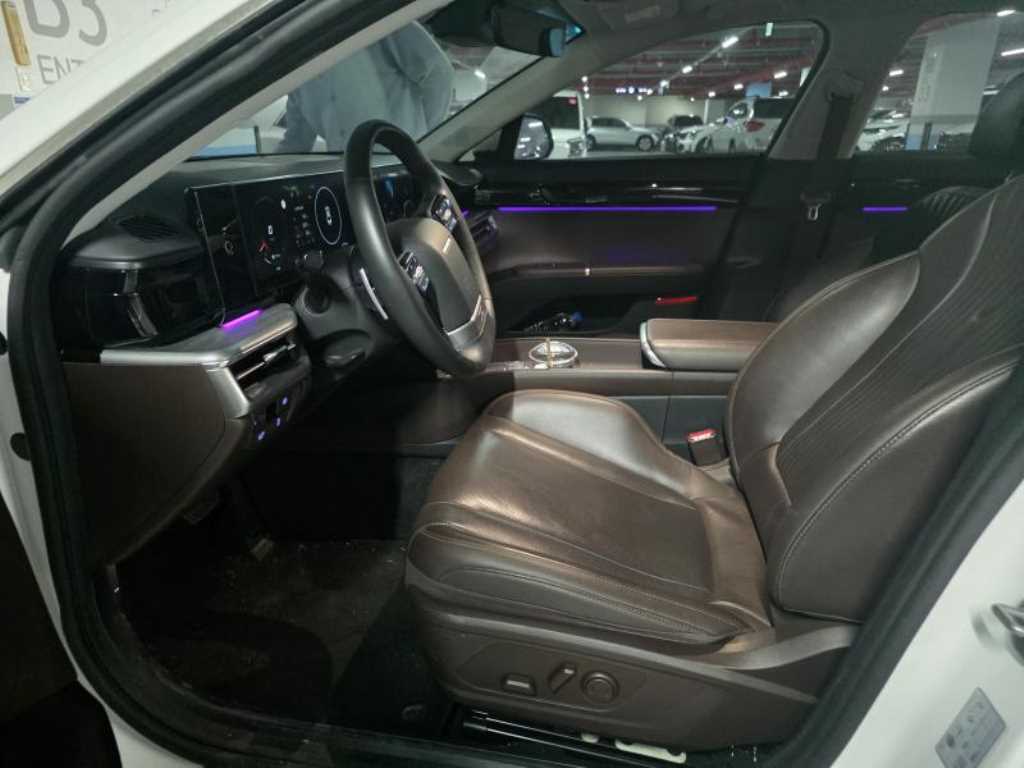 HYUNDAI Grandeur - Vista 11