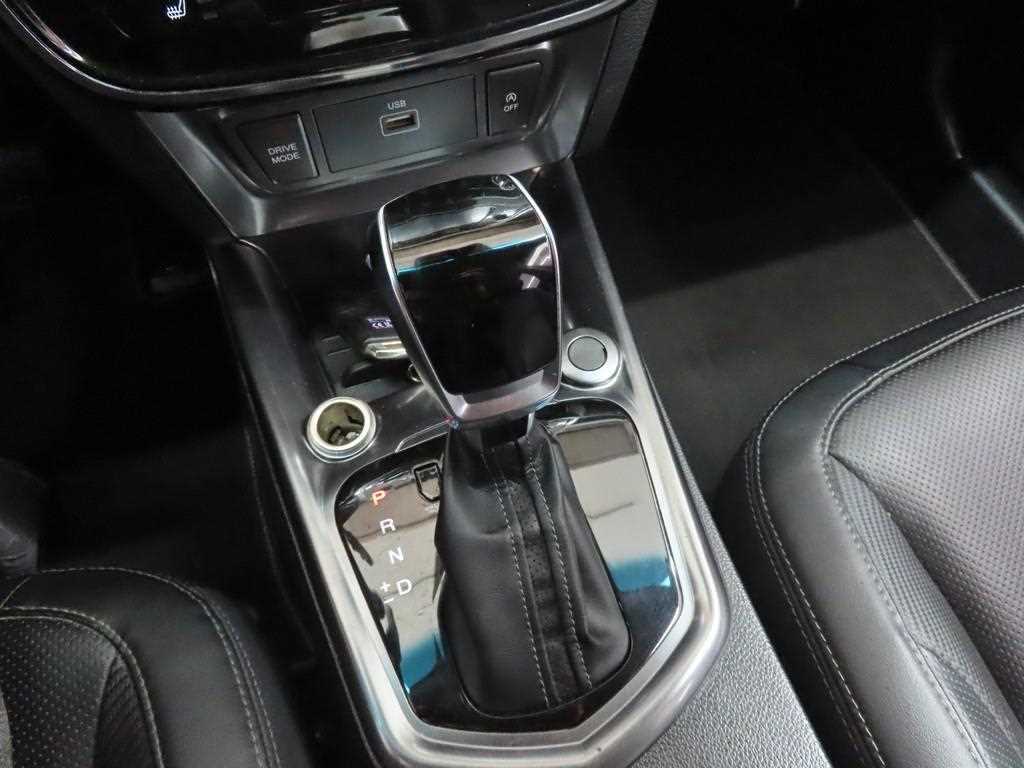 Ssangyong Tivoli 2020 Blanco - Importación desde Corea - HF Imports Iquique - Foto 13