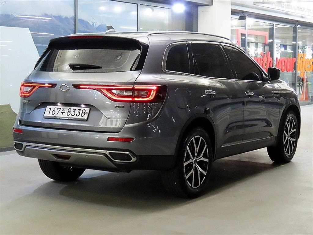 SAMSUNG QM6 - Vista 4