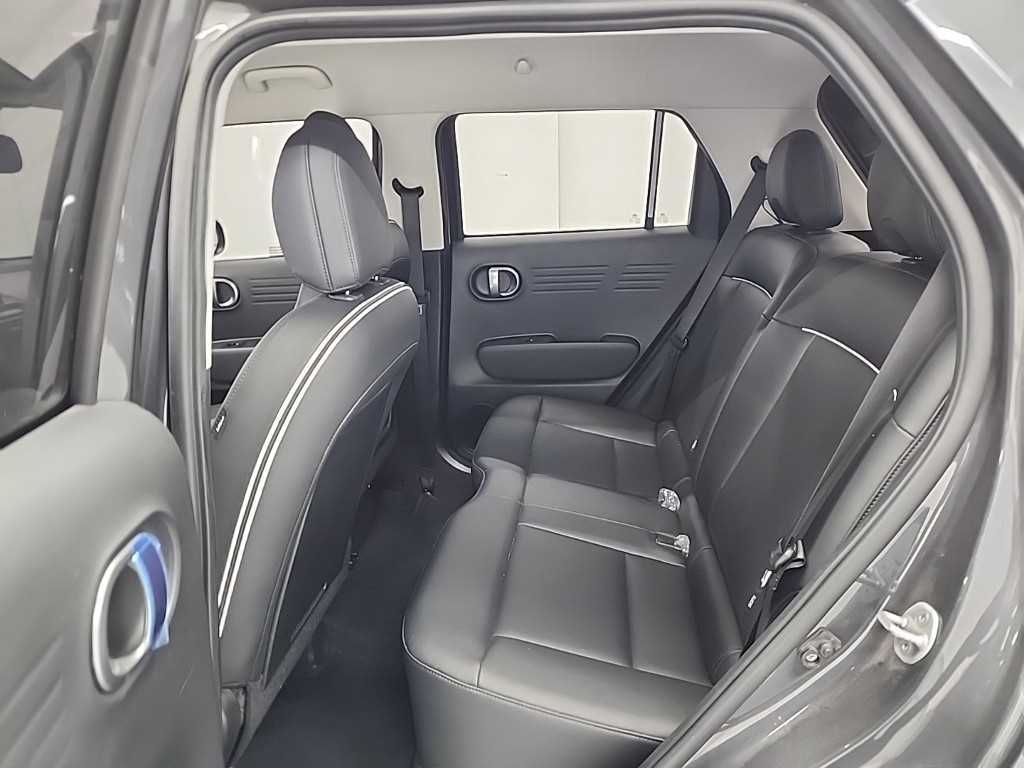 HYUNDAI Casper - Vista 12