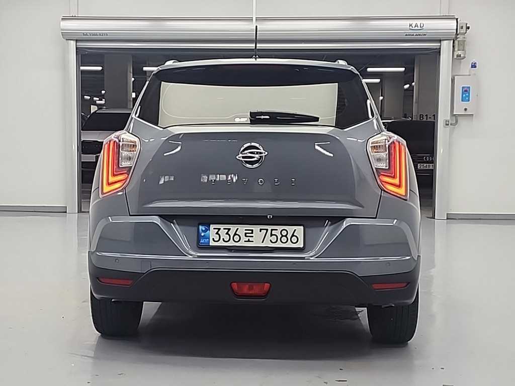 Ssangyong Tivoli - Vista 3