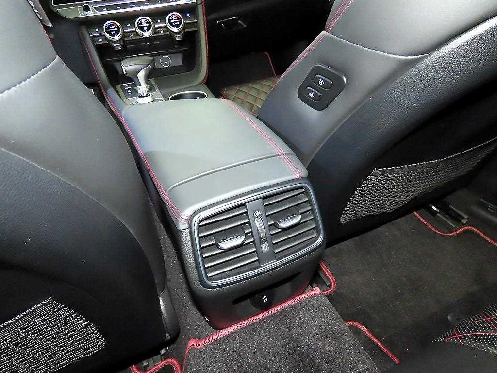 Genesis G70 2021 - Importación desde Corea - HF Imports Iquique - Foto 14