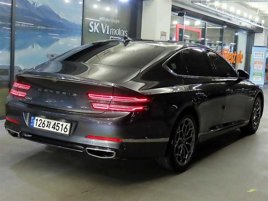 Genesis G80 - Vista 5