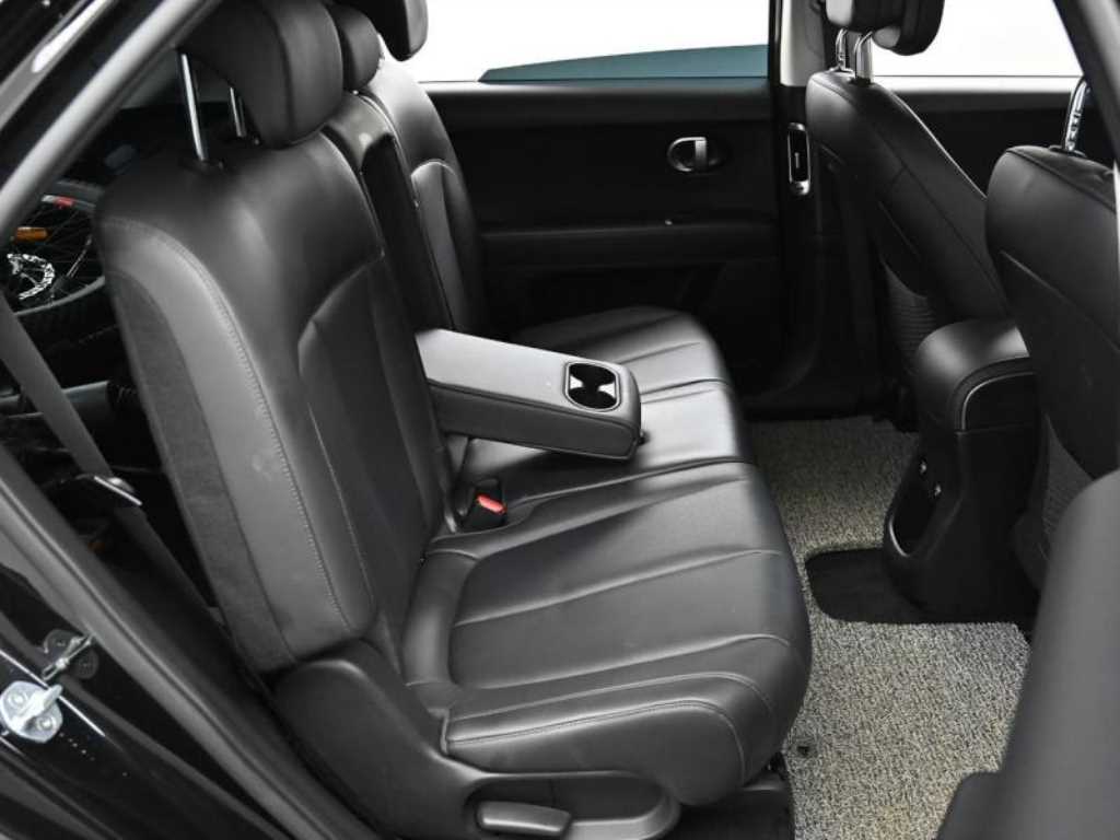 HYUNDAI Ioniq 5 - Vista 12