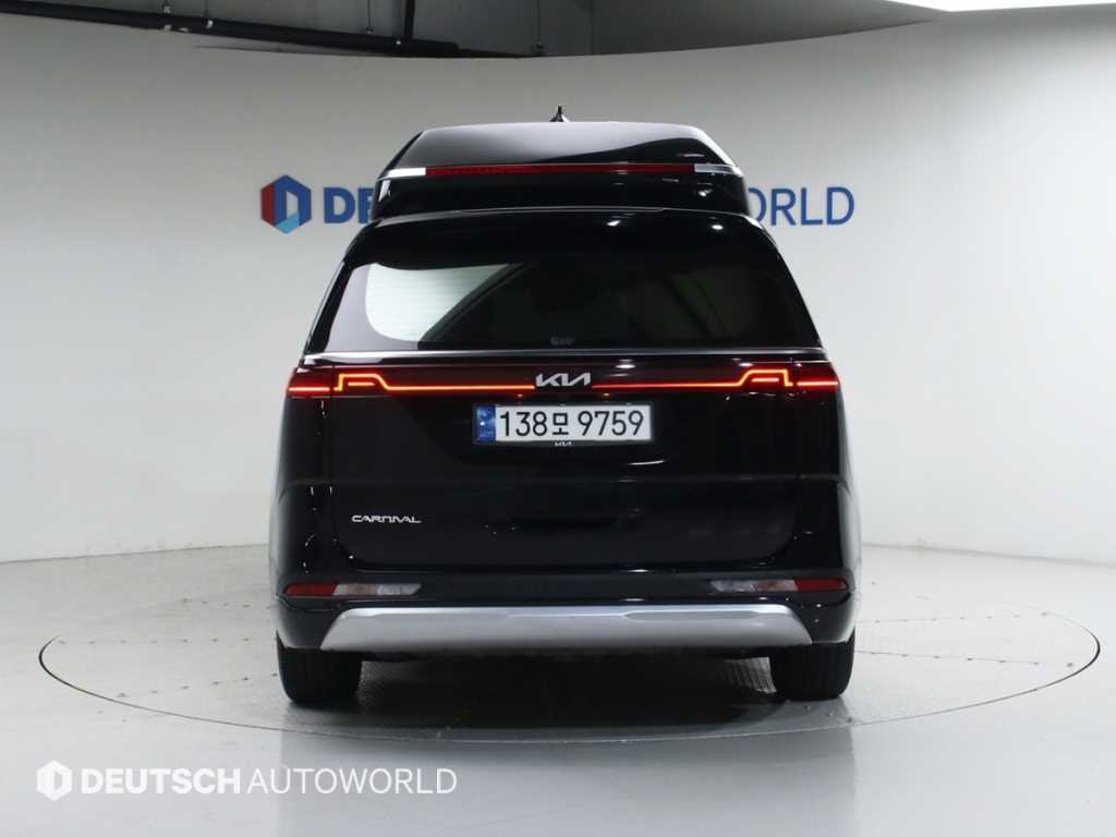 KIA Carnival - Vista 4