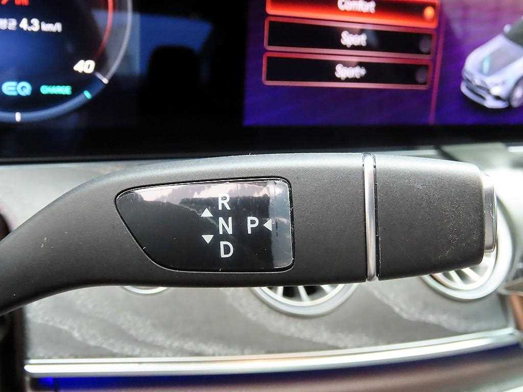 Mercedes Benz CLS Class - Vista 11