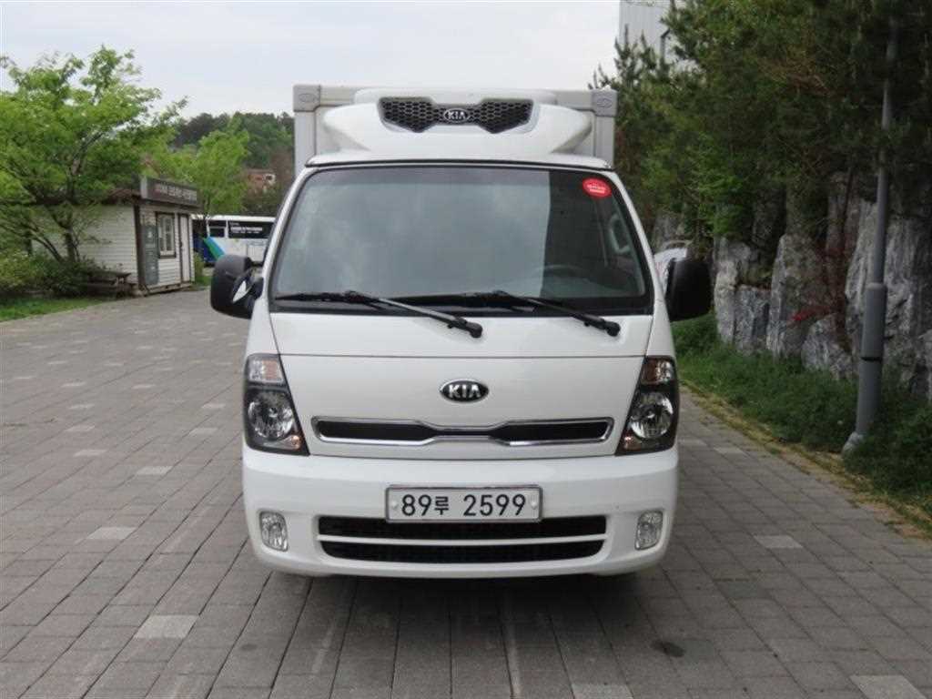Small Truck Top_Frozen Top 2015 Blanco - Importación desde Corea - HF Imports Iquique - Foto 1