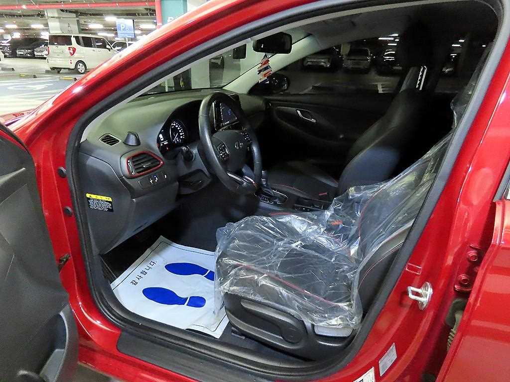 HYUNDAI i30 - Vista 6