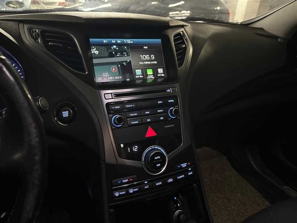 HYUNDAI Grandeur - Vista 6