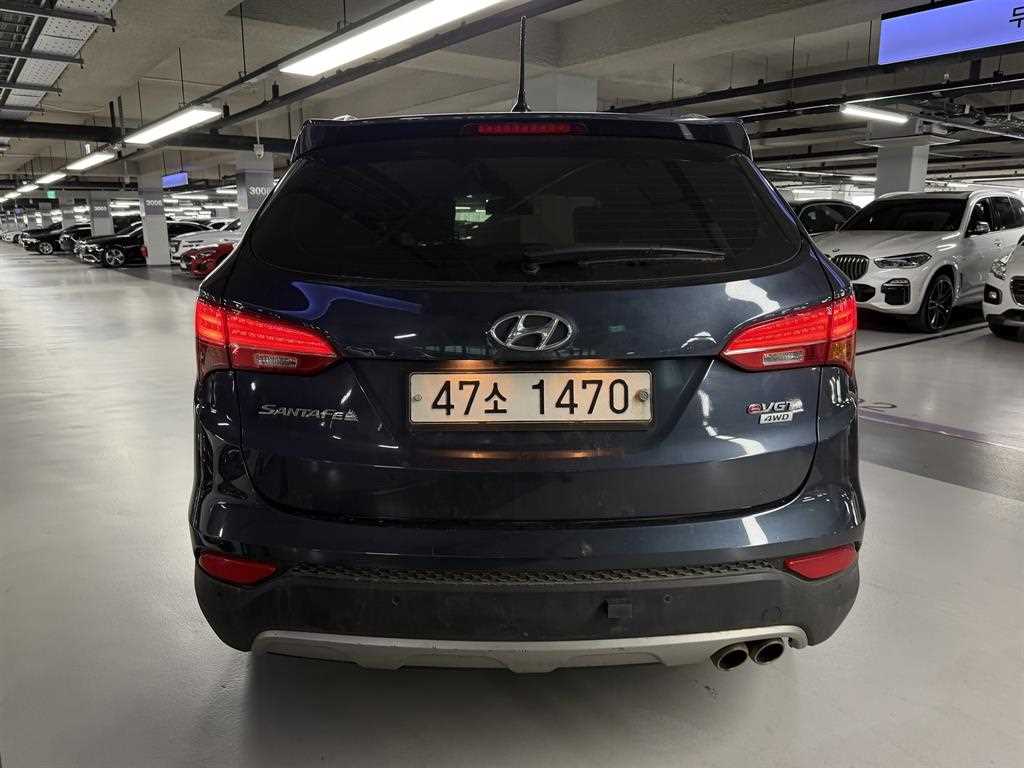 HYUNDAI Santa Fe - Vista 4