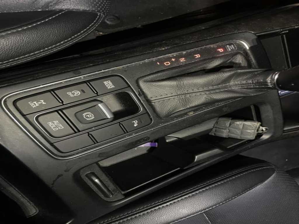 KIA Sorento - Vista 4