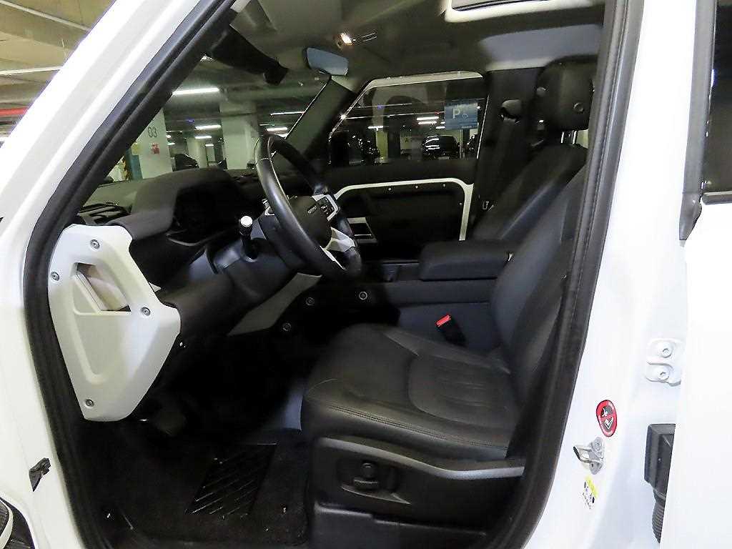 Land Rover Defender - Vista 6