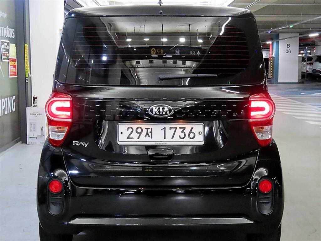 KIA Ray - Vista 5