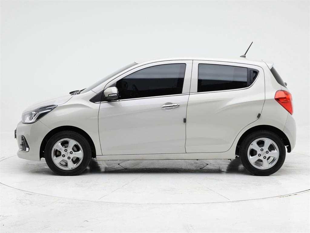Chevrolet Spark - Vista 3